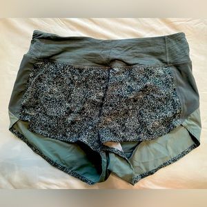 Outdoor voices shorts